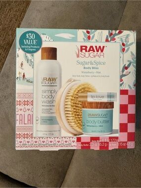 RAW Sugar Sugar & Spice Body Bliss Set - White, Teal, Red Accents